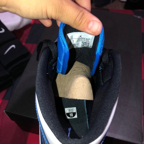 Signal Blue 1s main image 5